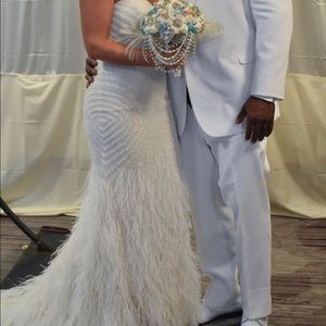 Adrianna Papell wedding dress